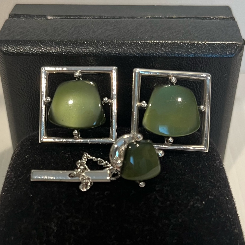 Vintage Mens Green Stone Silver Tone Cuff Links & Tie Clip Set - Picture 3 of 10